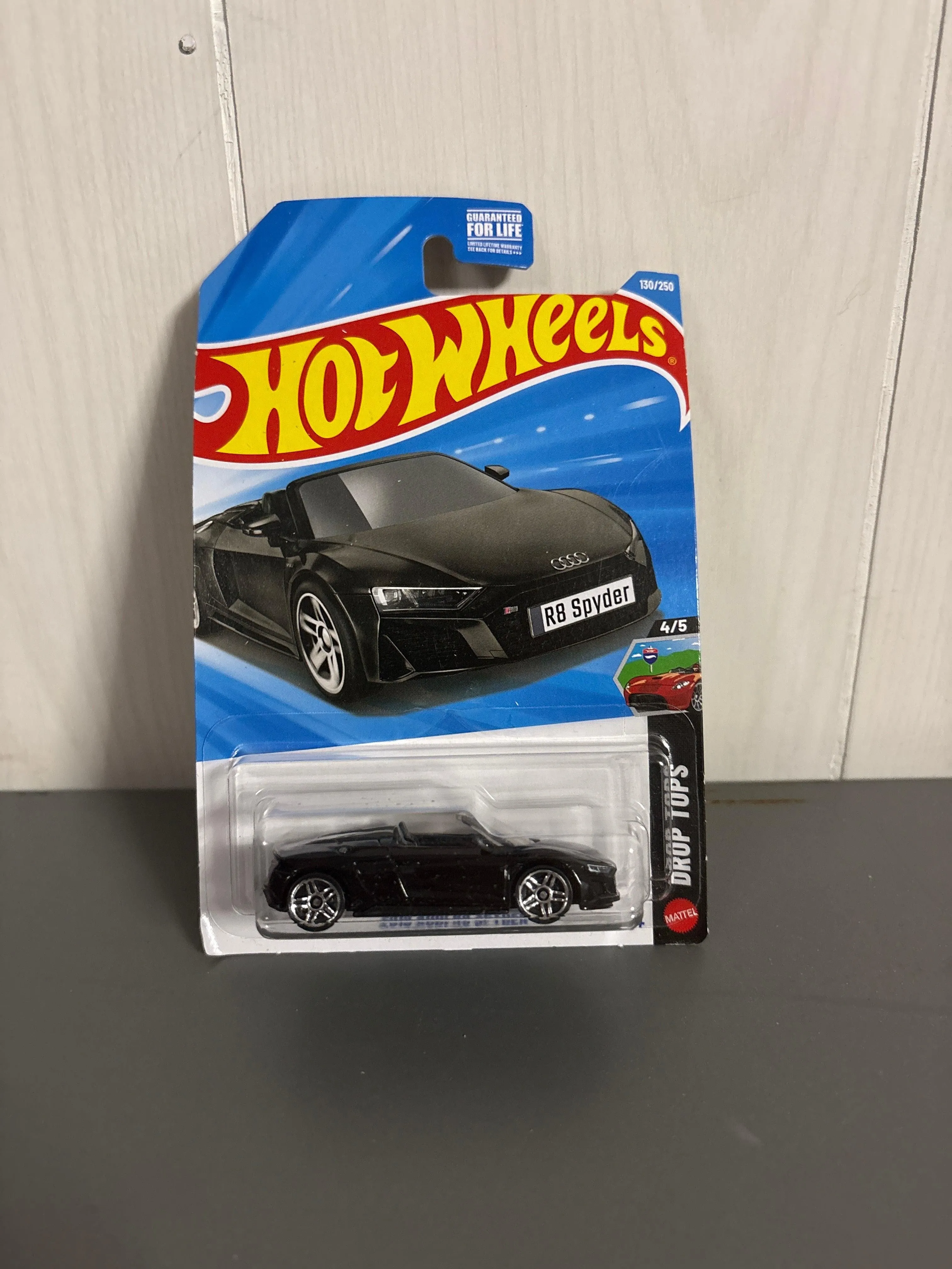 Hot Wheels 2019 Audi R8 Spyder Diecast black