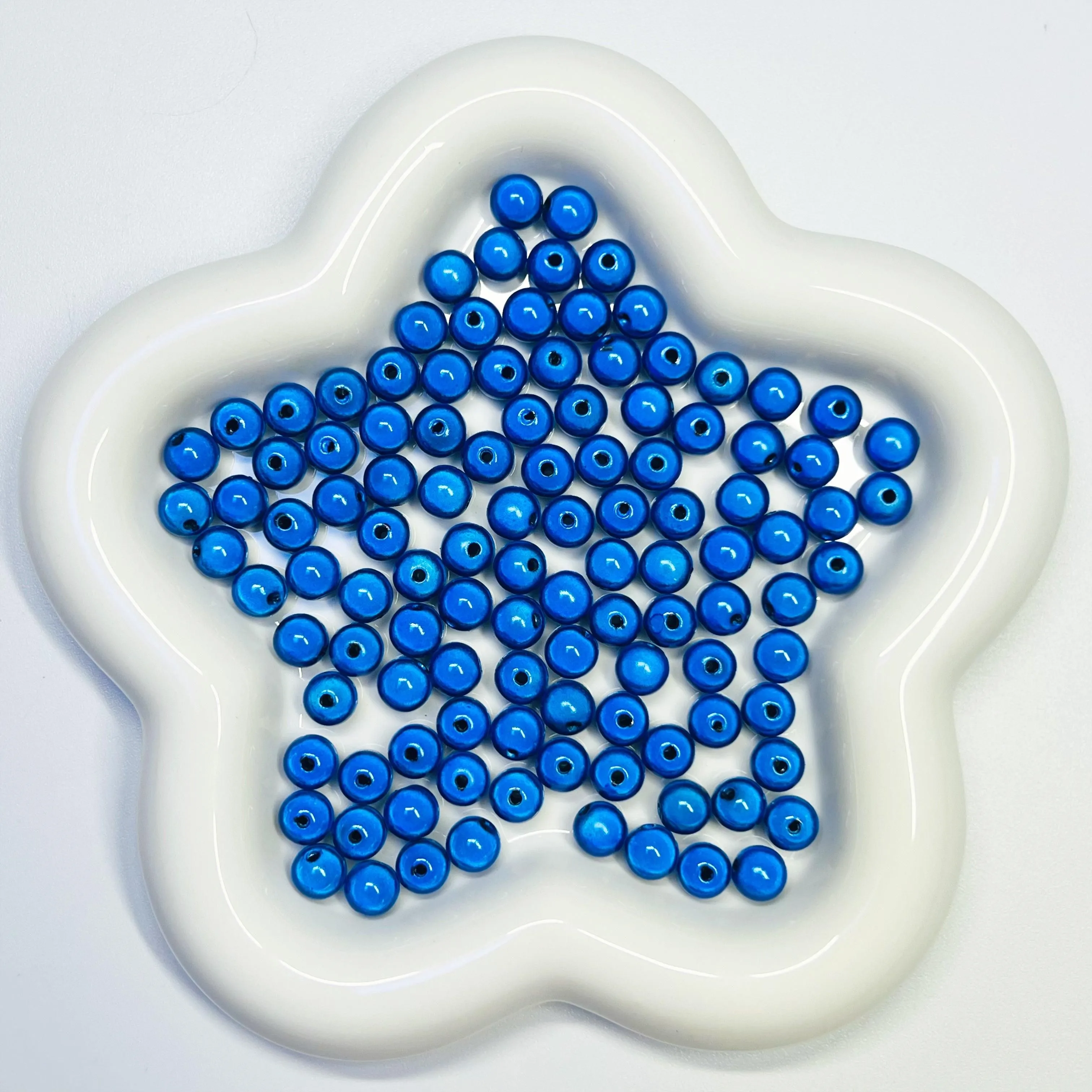 B4 - 8mm Royal Blue Illusion Light Bulb - 100pcs