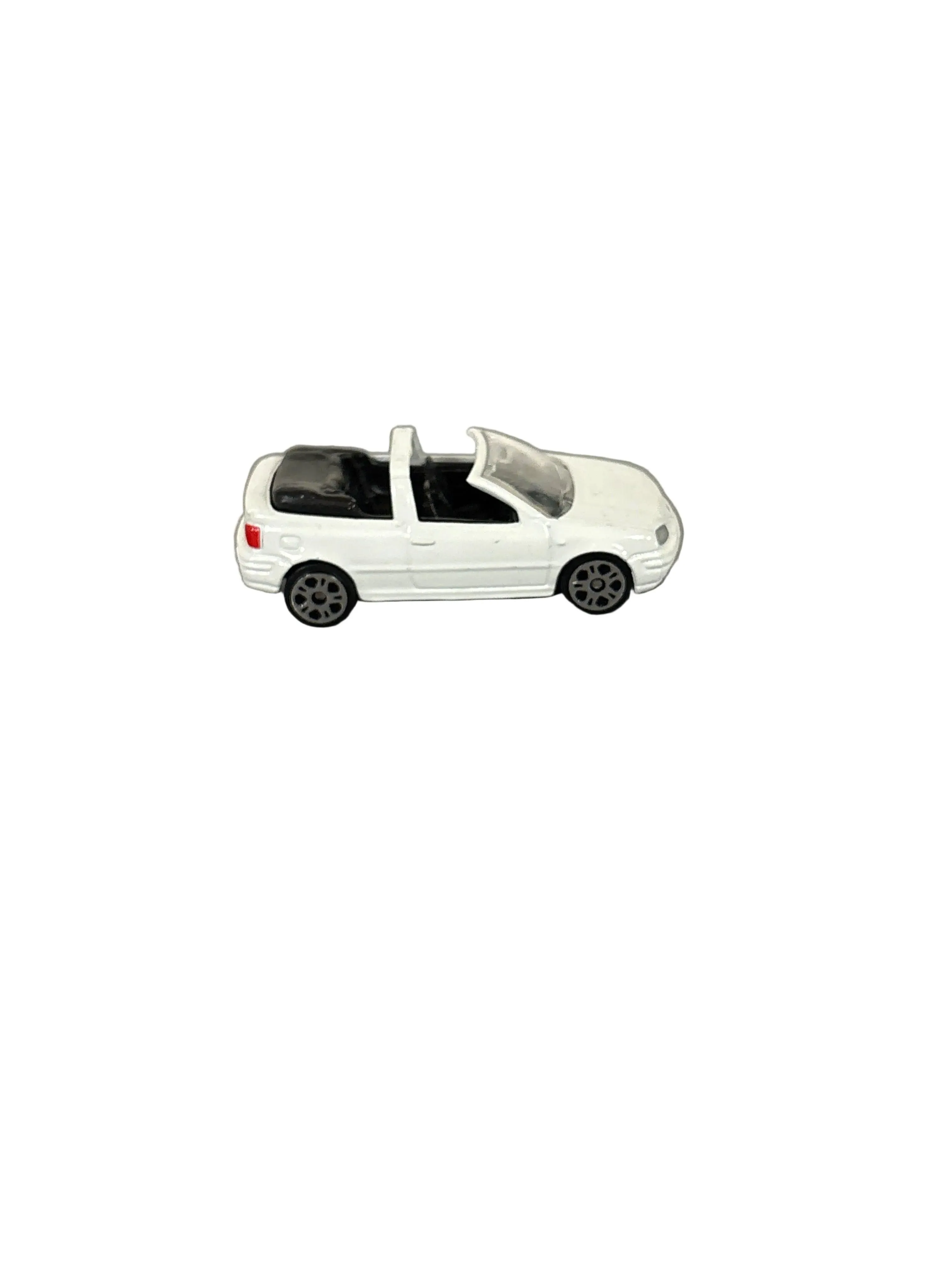 Maisto VW Golf IV Diecast