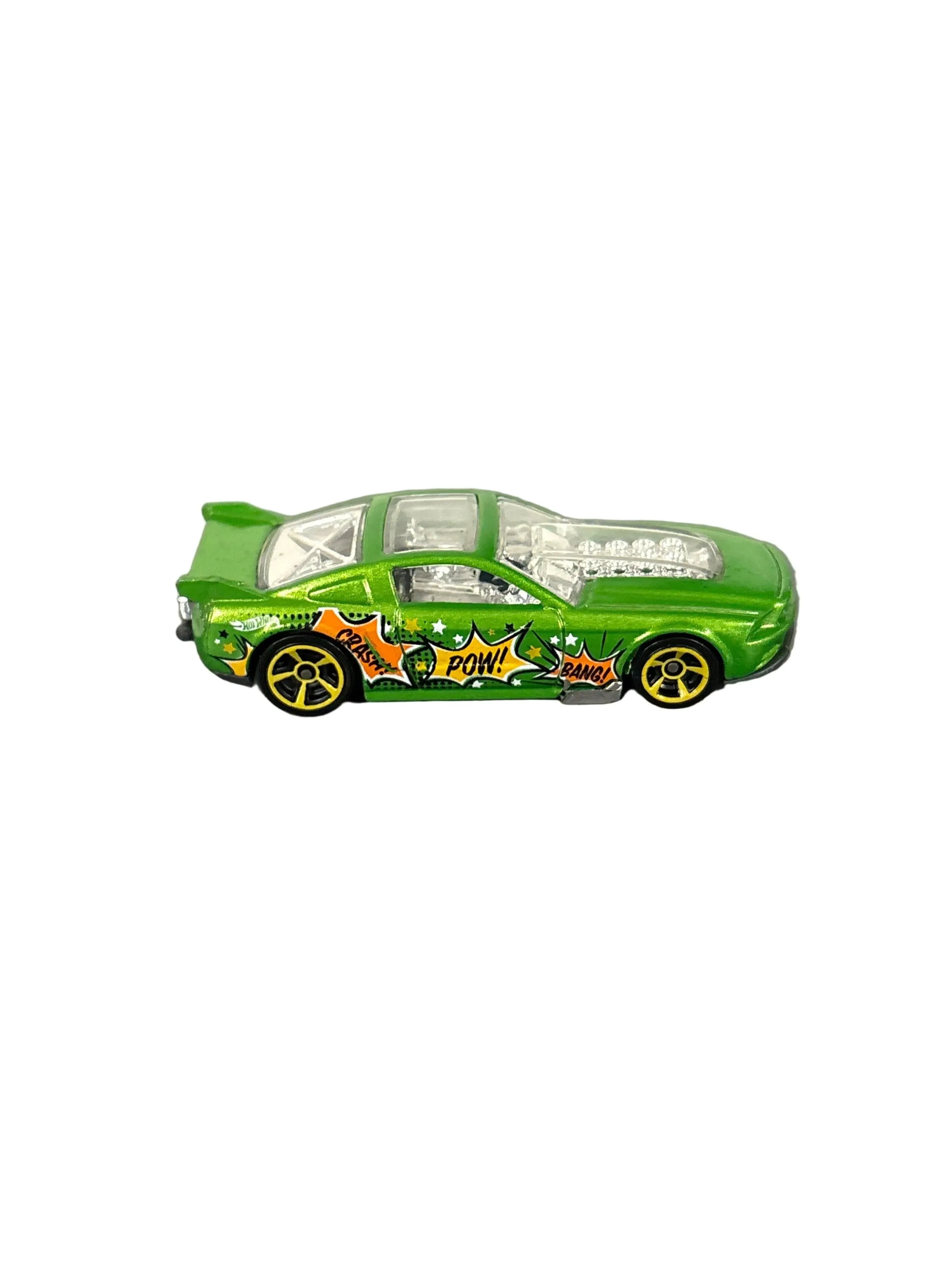 Hot Wheels 13 Ford Mustang GT Diecast