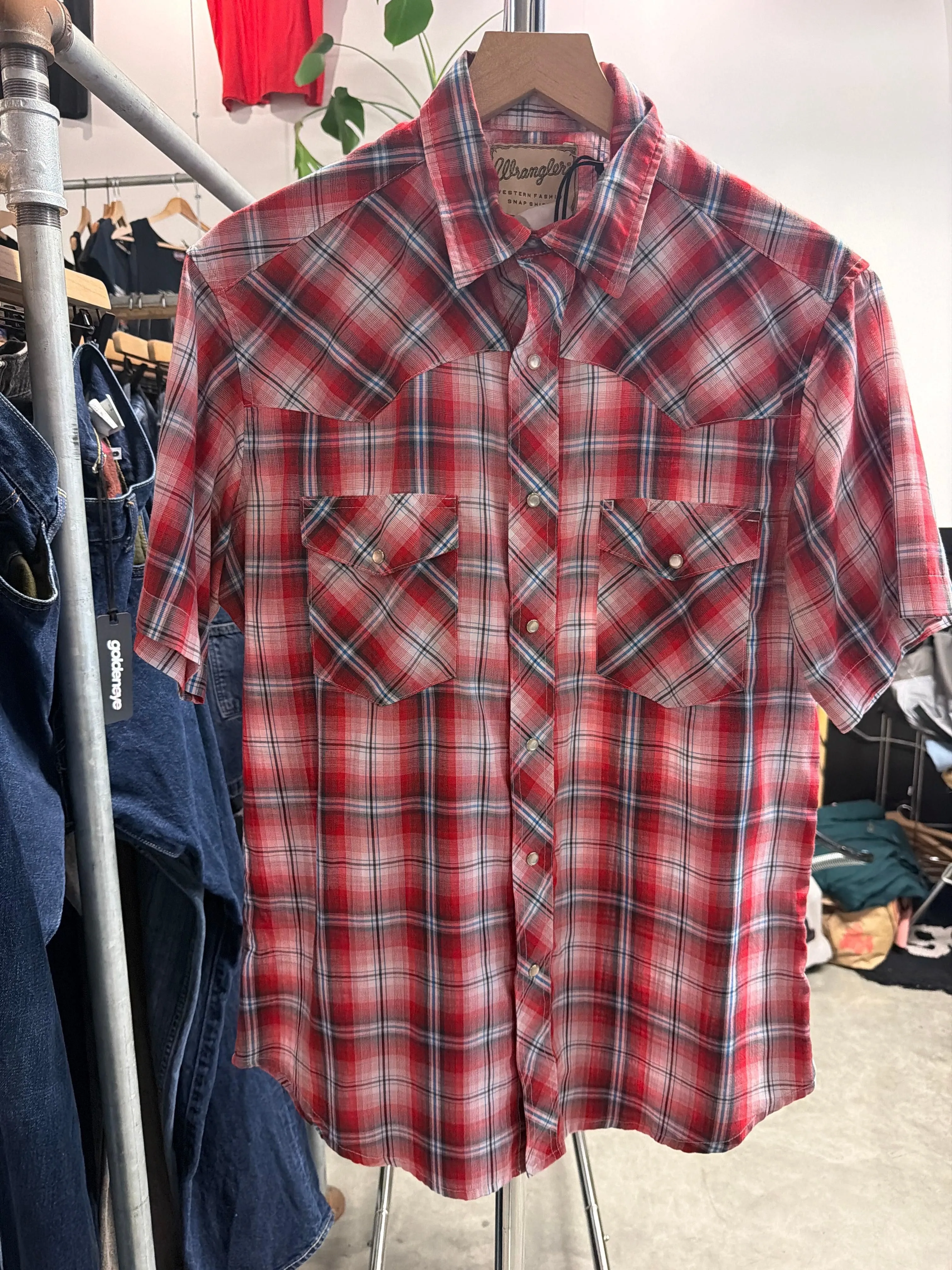 Y2K Wrangler Red & Blue Plaid Short Sleeve Snap Shirt