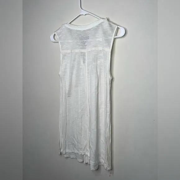 Listing Image Blurred Background