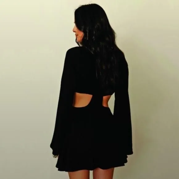 Listing Image Blurred Background
