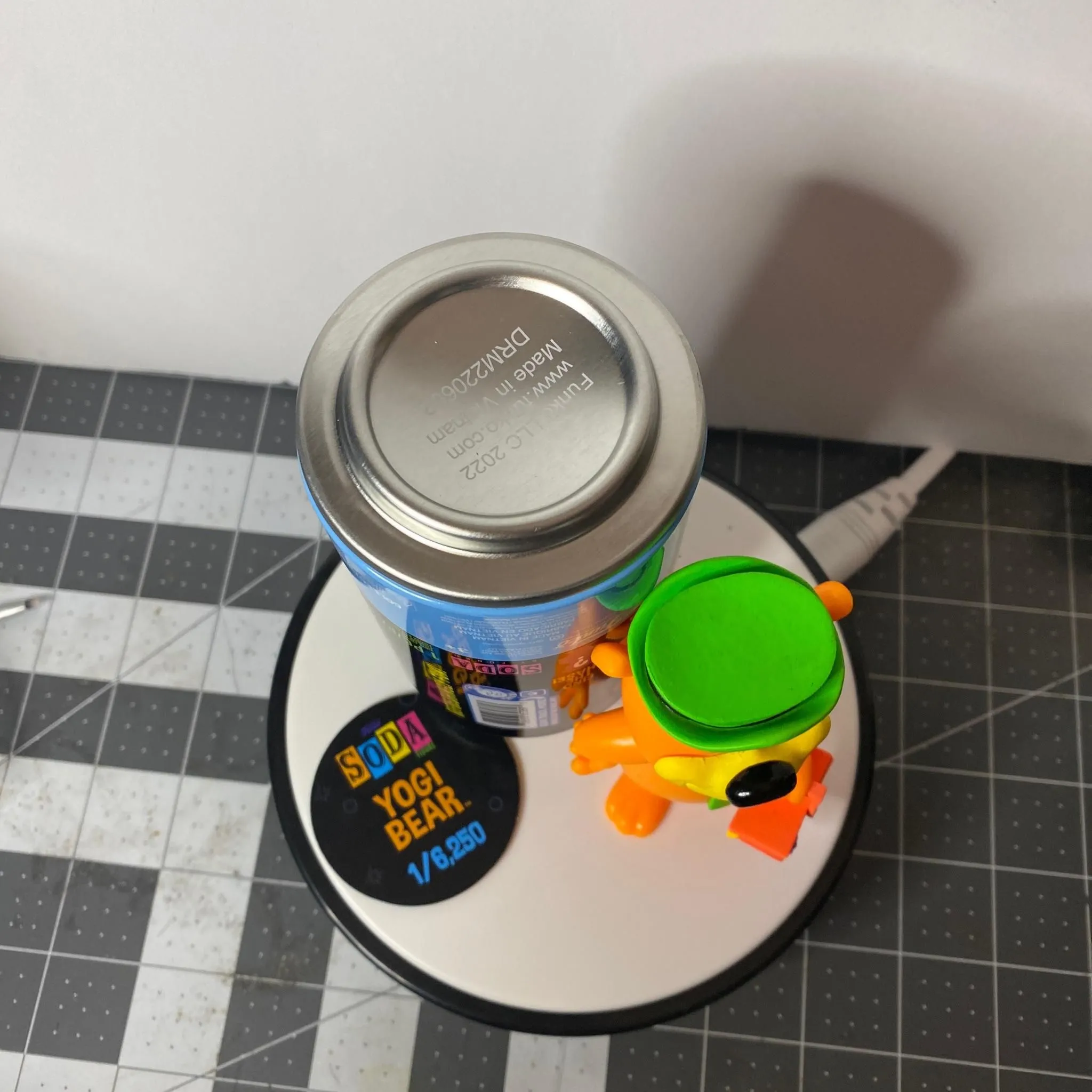 Listing Image Blurred Background