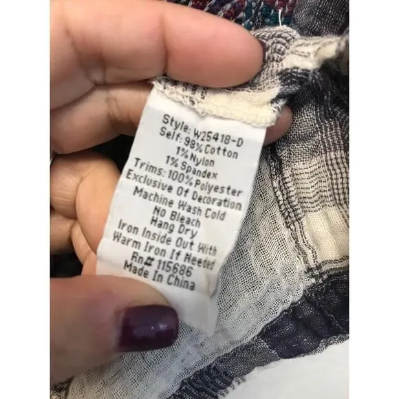 Listing Image Blurred Background