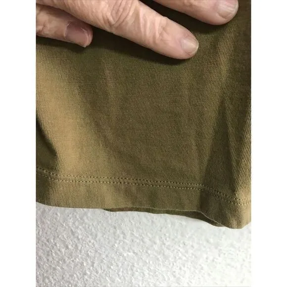 Listing Image Blurred Background