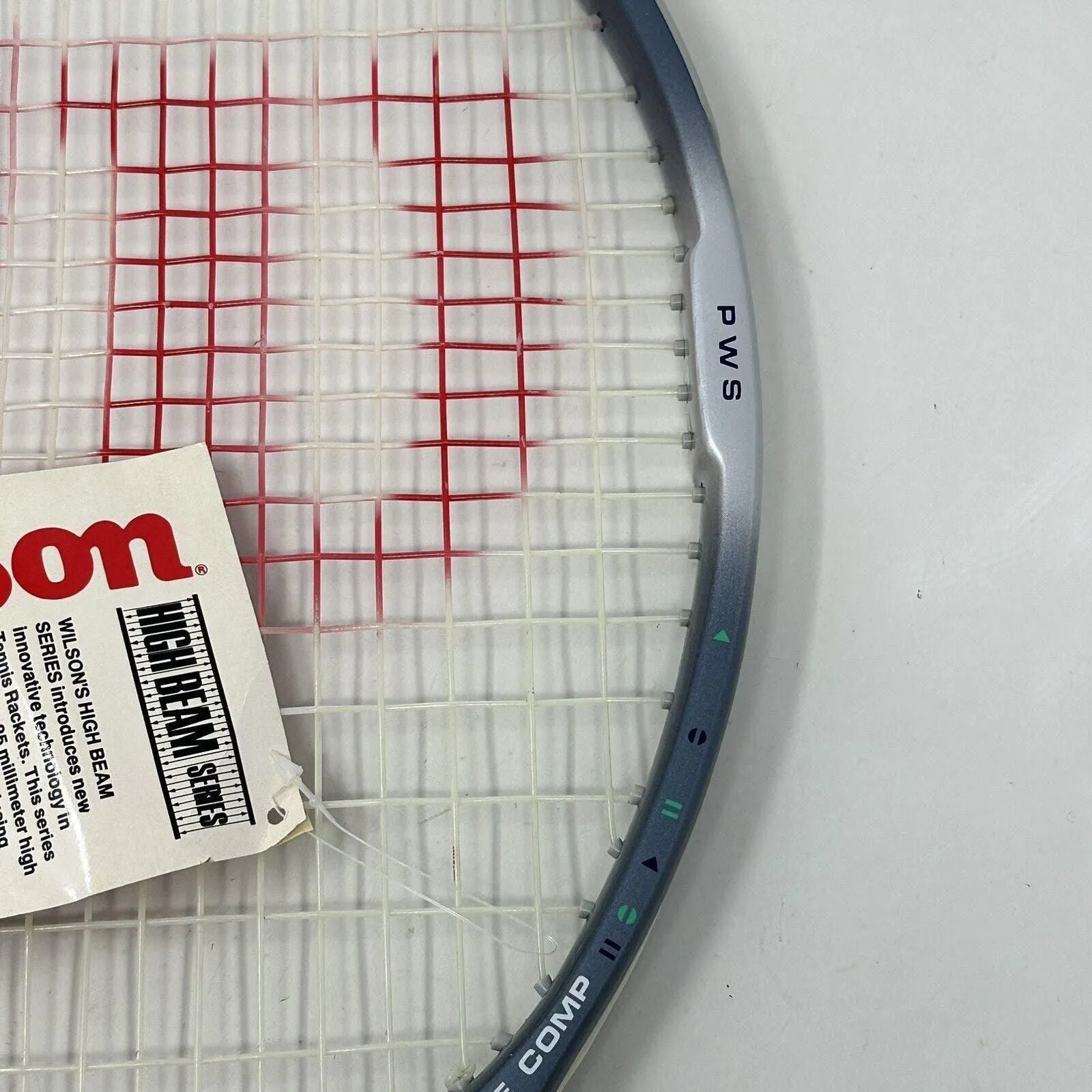 Raquette Wilson Graphite Aggressor High Beam – Poignée L4 (4 1/2) – Série 008