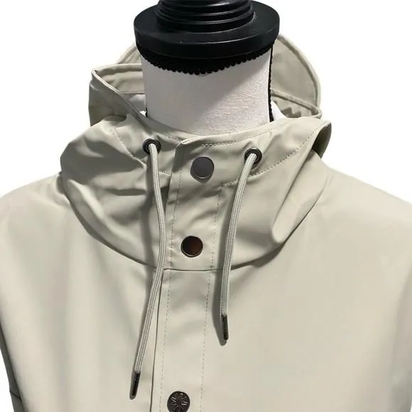 Listing Image Blurred Background
