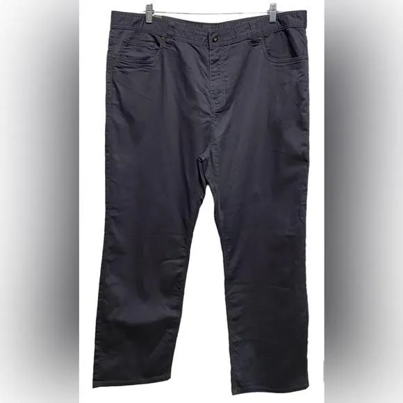 Listing Image Blurred Background