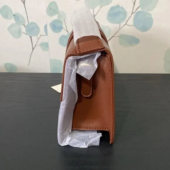 Listing Image Blurred Background