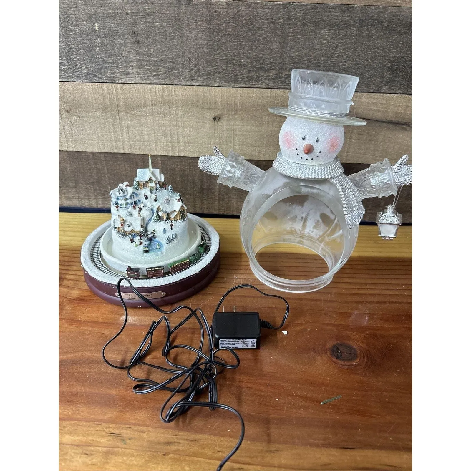 Listing Image Blurred Background