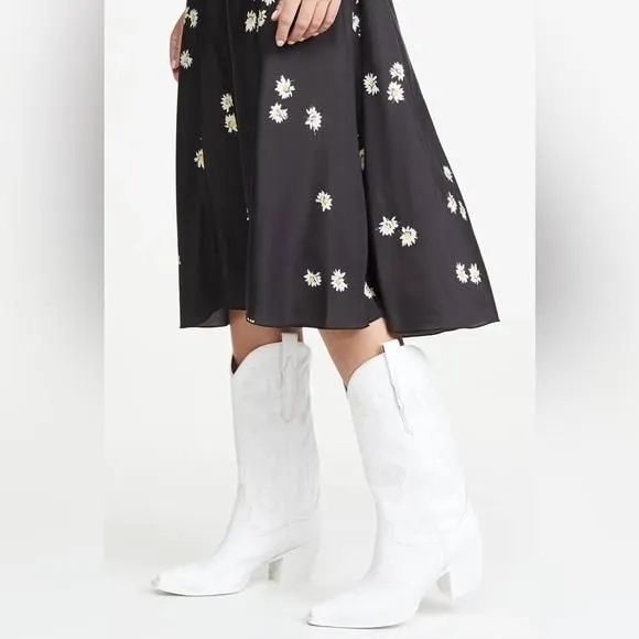 Listing Image Blurred Background