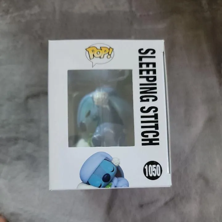 Listing Image Blurred Background