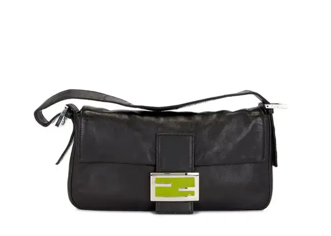 7491 - Fendi Baguette Shoulder Bag in Black Goatskin Leather