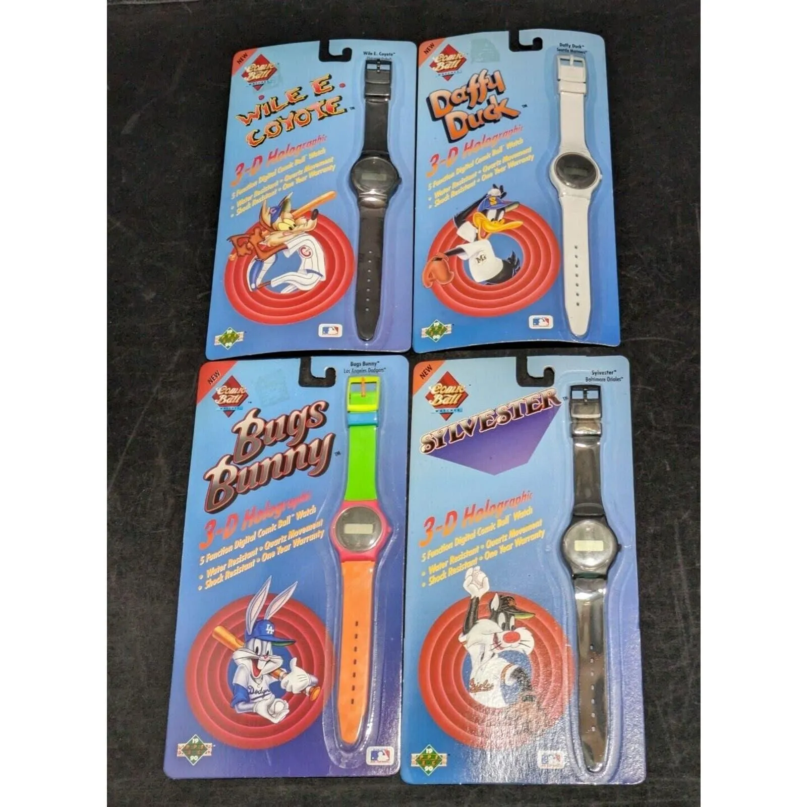 Product image for Vintage 1990 Lot Of 4 Looney Tunes Comic Ball Upper Deck Holographic Watches NIP