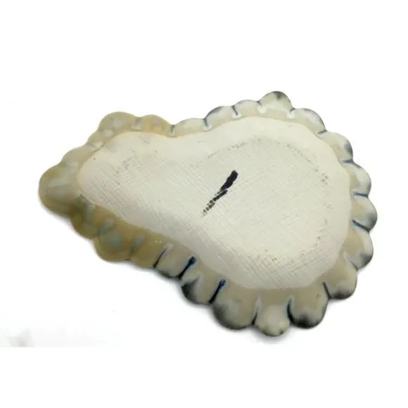 Listing Image Blurred Background