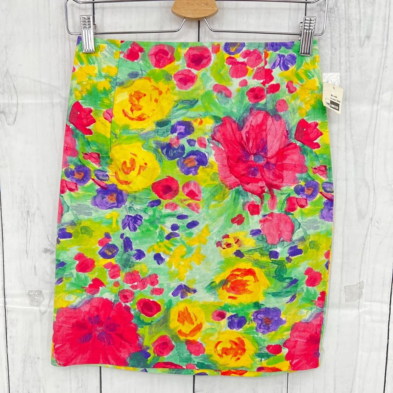 Product image for Paul et Duffier US 6 Deadstock VINTAGE 90s Green Floral Watercolor Pencil Skirt