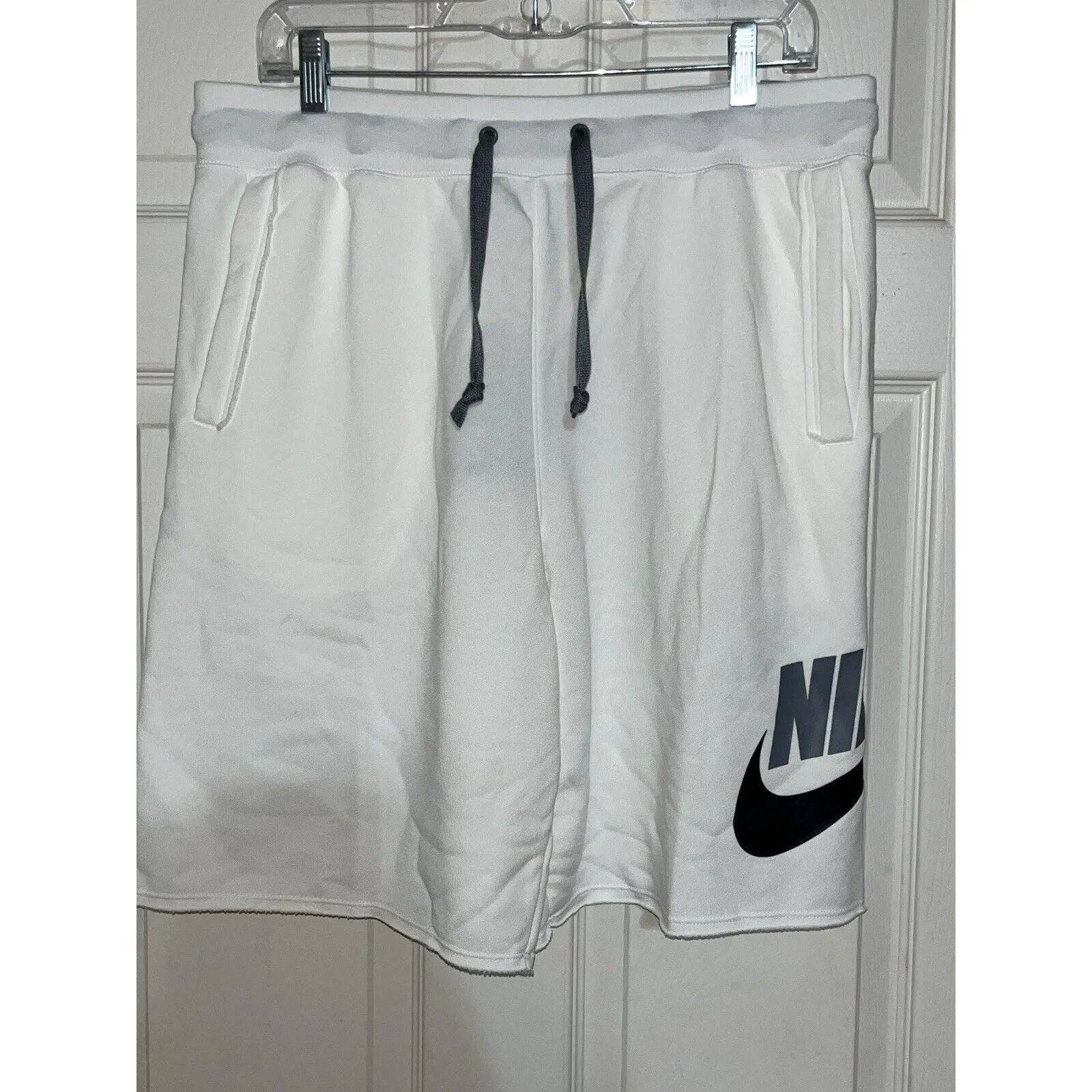 Product image for NWT Men's Nike Athletic Gym Just Do It Muscle Sweat Shorts Joggers Large White