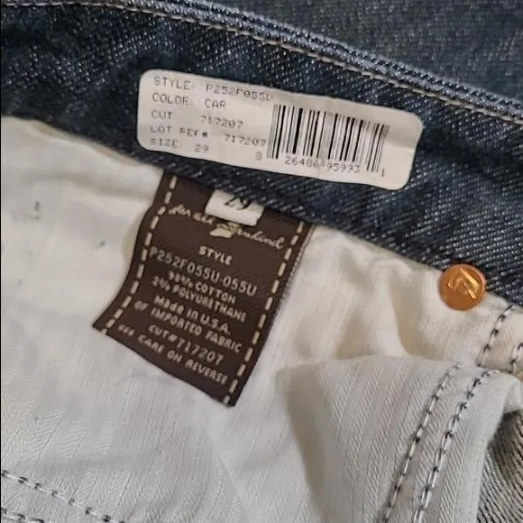 Listing Image Blurred Background