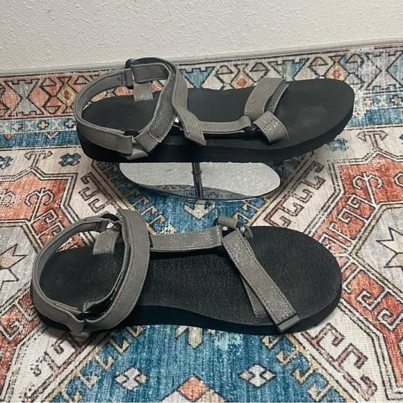 Product image for Merence Grey Glitter Sandals Size 41