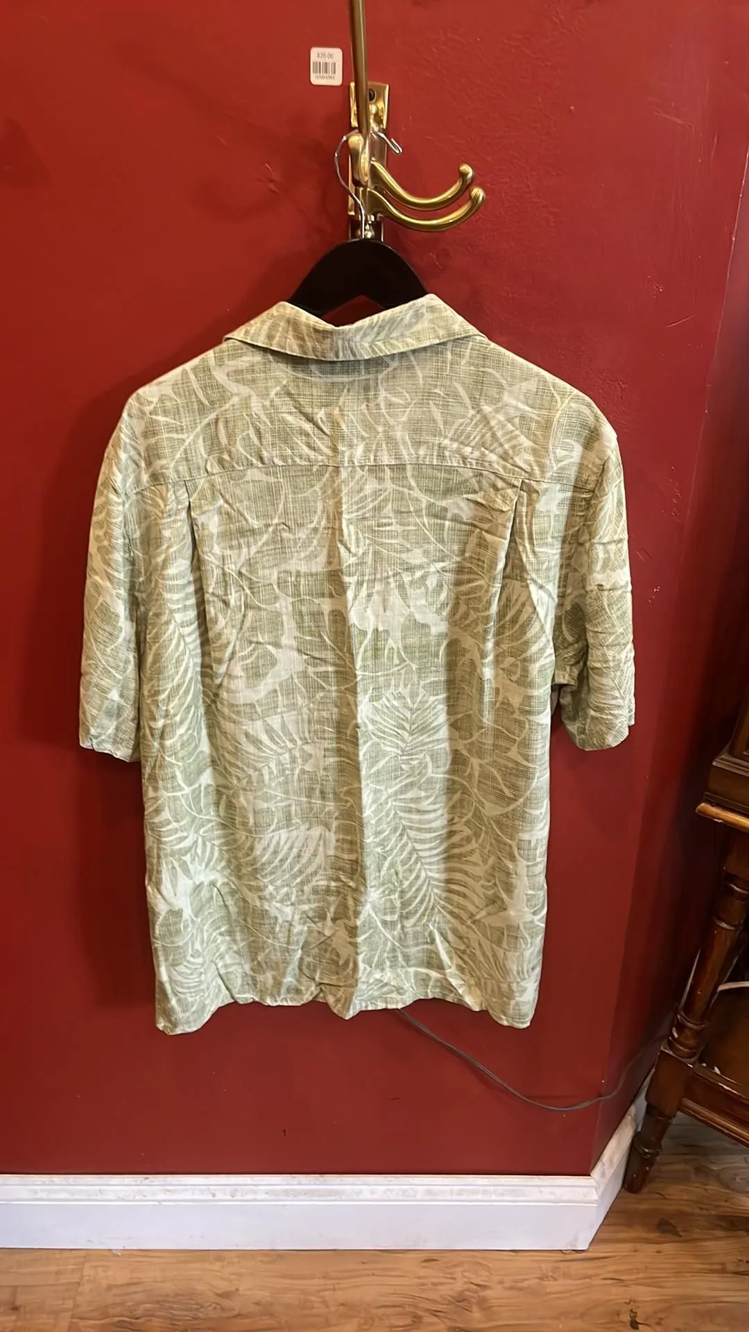 Listing Image Blurred Background