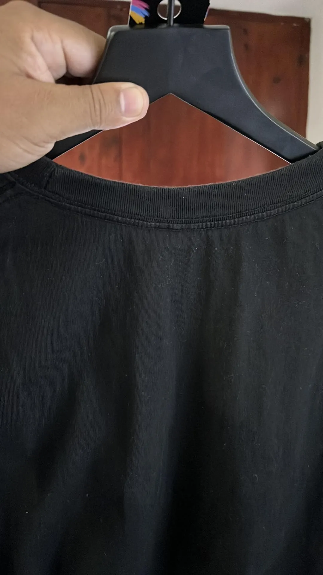 Listing Image Blurred Background
