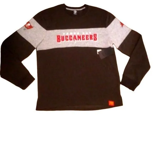 Product image for NWT NFL Mens Medium Buccaneers Graphic Logo Sweat Shirt