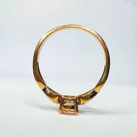 Listing Image Blurred Background