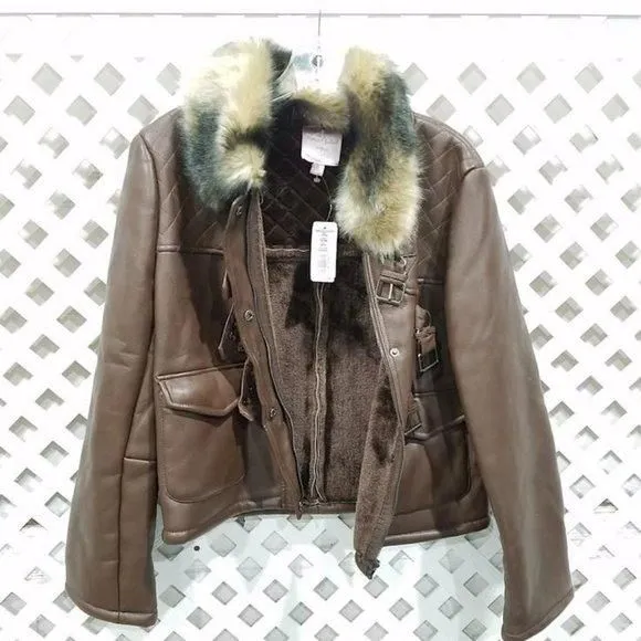 Product image for Romeo & Juliet Couture Jacket / Fur Collar Size L (nwt)