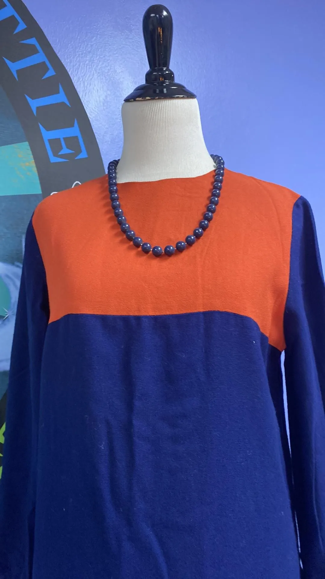Listing Image Blurred Background