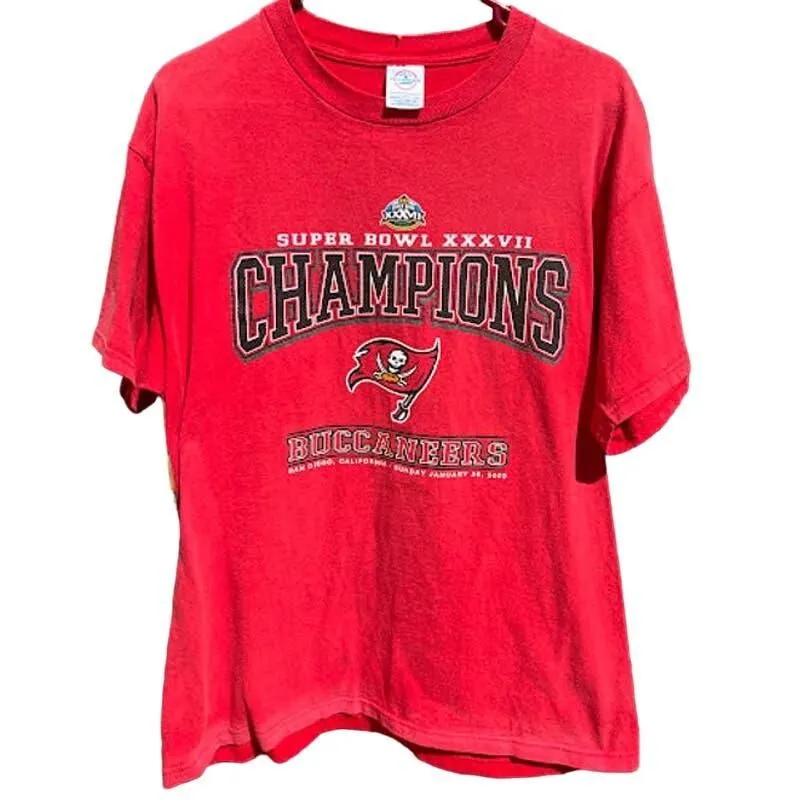 Product image for Vintage NFL Tampa Bay Buccaneers Super Bowl XXXVII 2003 Champions Mens Size L