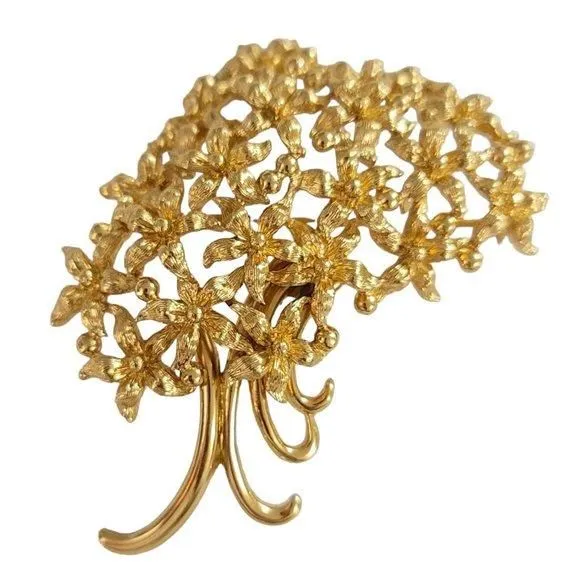 Product image for Monet Gold Tone Cluster Flower Bunch With Ribbon Bow Tie Brooch Pin, Signed K941