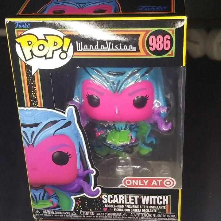 Product image for Scarlet Witch (Black Light)