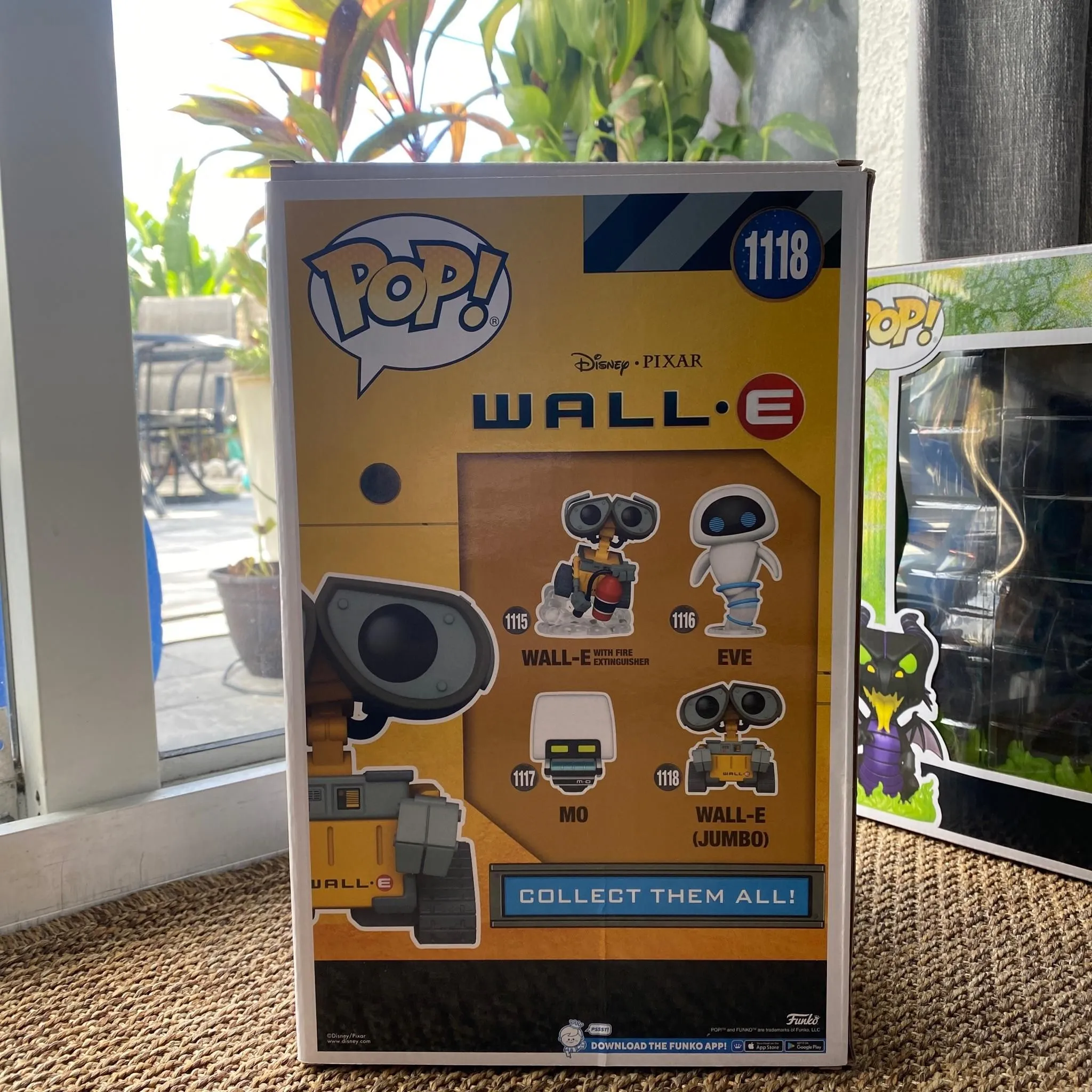 Listing Image Blurred Background