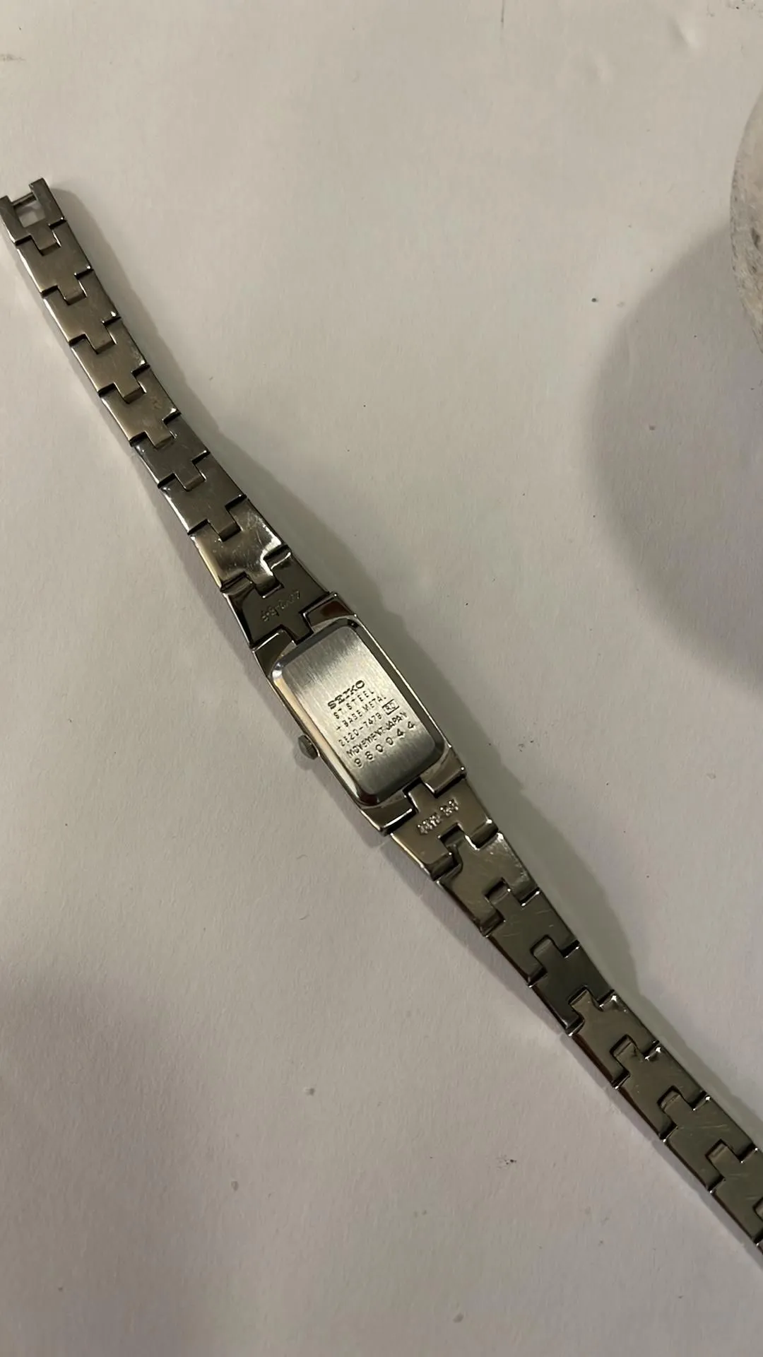 Listing Image Blurred Background