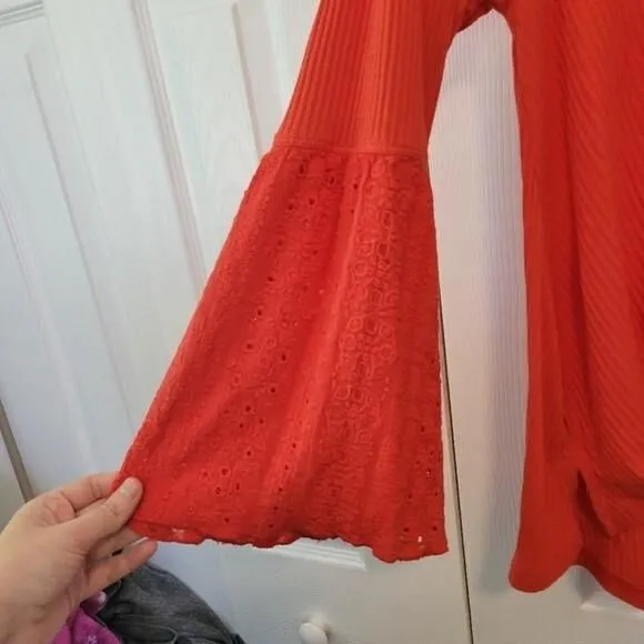 Listing Image Blurred Background
