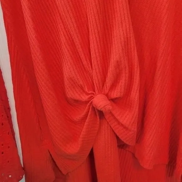 Listing Image Blurred Background