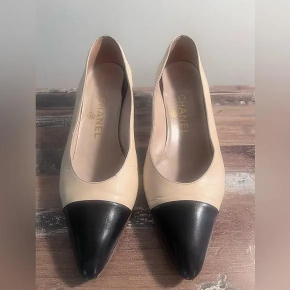 Product image for Chanel S1 Chanel Nude and Black Toe Interlocking Logo Leather Pumps Size 8