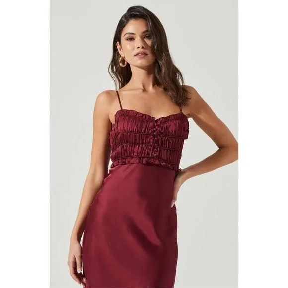 Astr The Label Women's Zola Smocked Satin Midi Dress Size large NWT   Whatnot: Shop, Sell, Connect