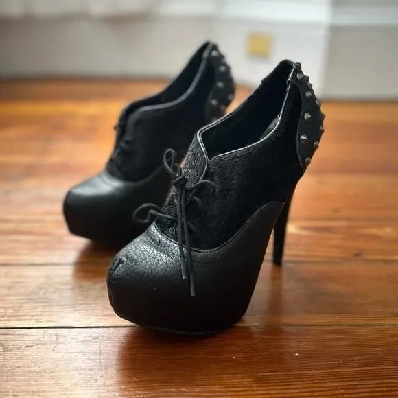 Product image for Penny Loves Kenny spiked stiletto lace up pumps 6M