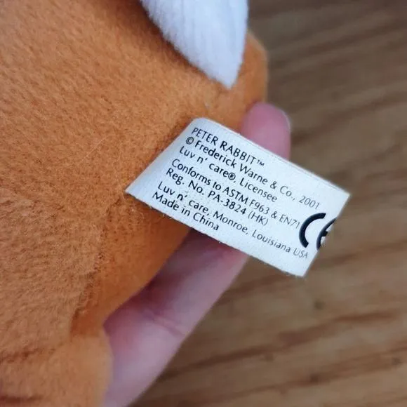 Listing Image Blurred Background