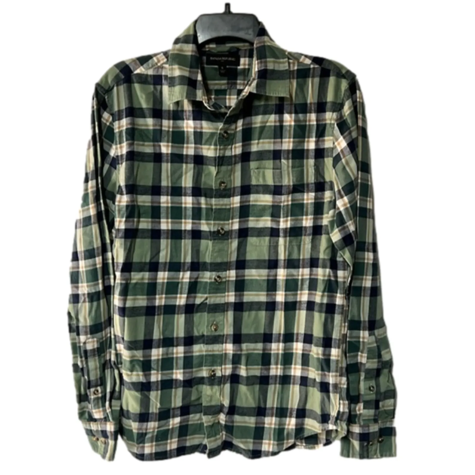 Product image for Men’s Banana Republic size Small button up untucked fit green blue pattern