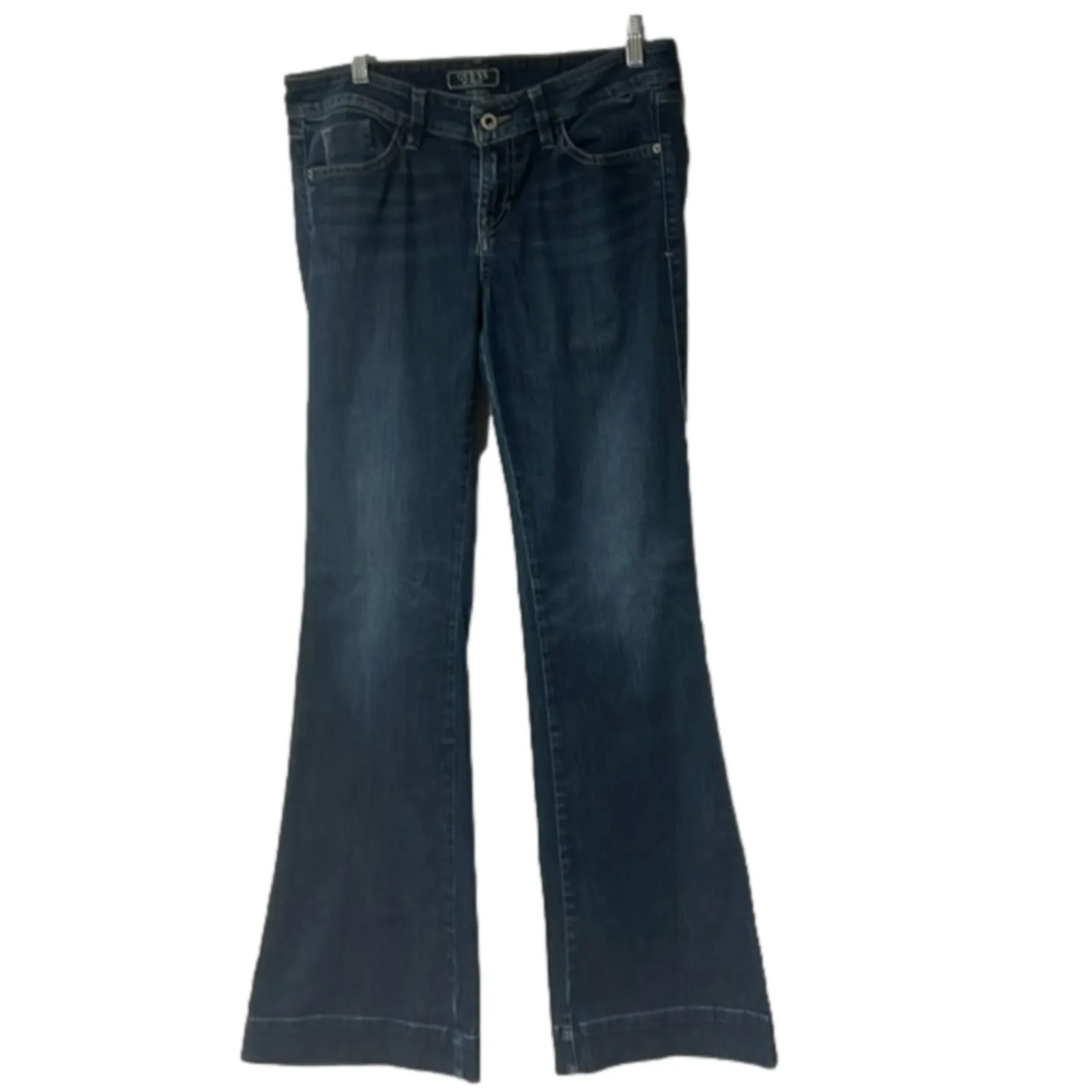 Product image for Women’s Guess Brittney Flare Jeans size 28 stylish comfy 34 length