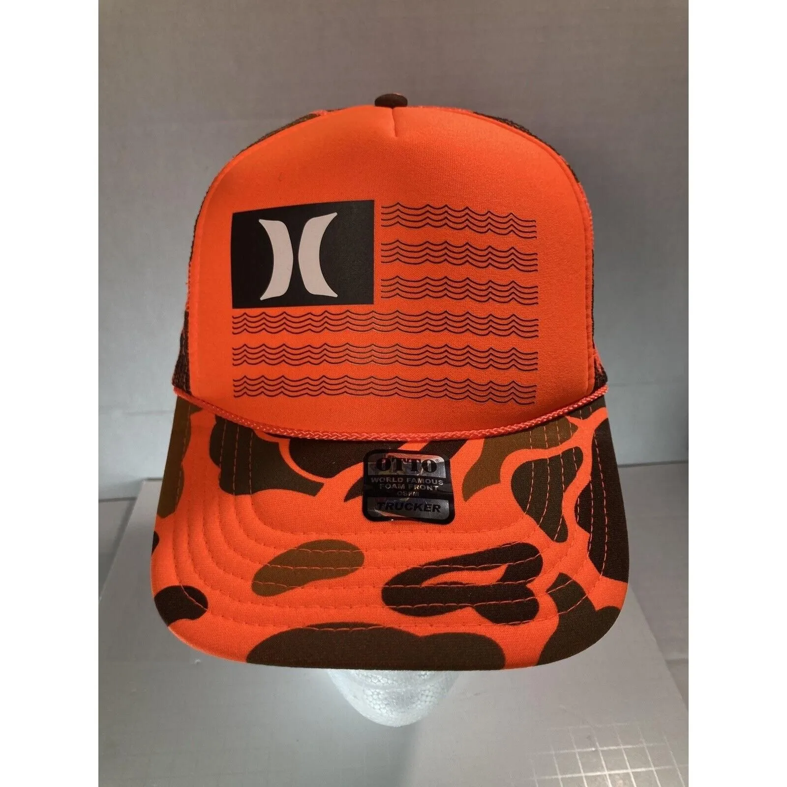Product image for Hurley Logo Mesh Camo Snap Back Trucker's Cap/Hat by OTTO 39-165 Foam Front OSFM