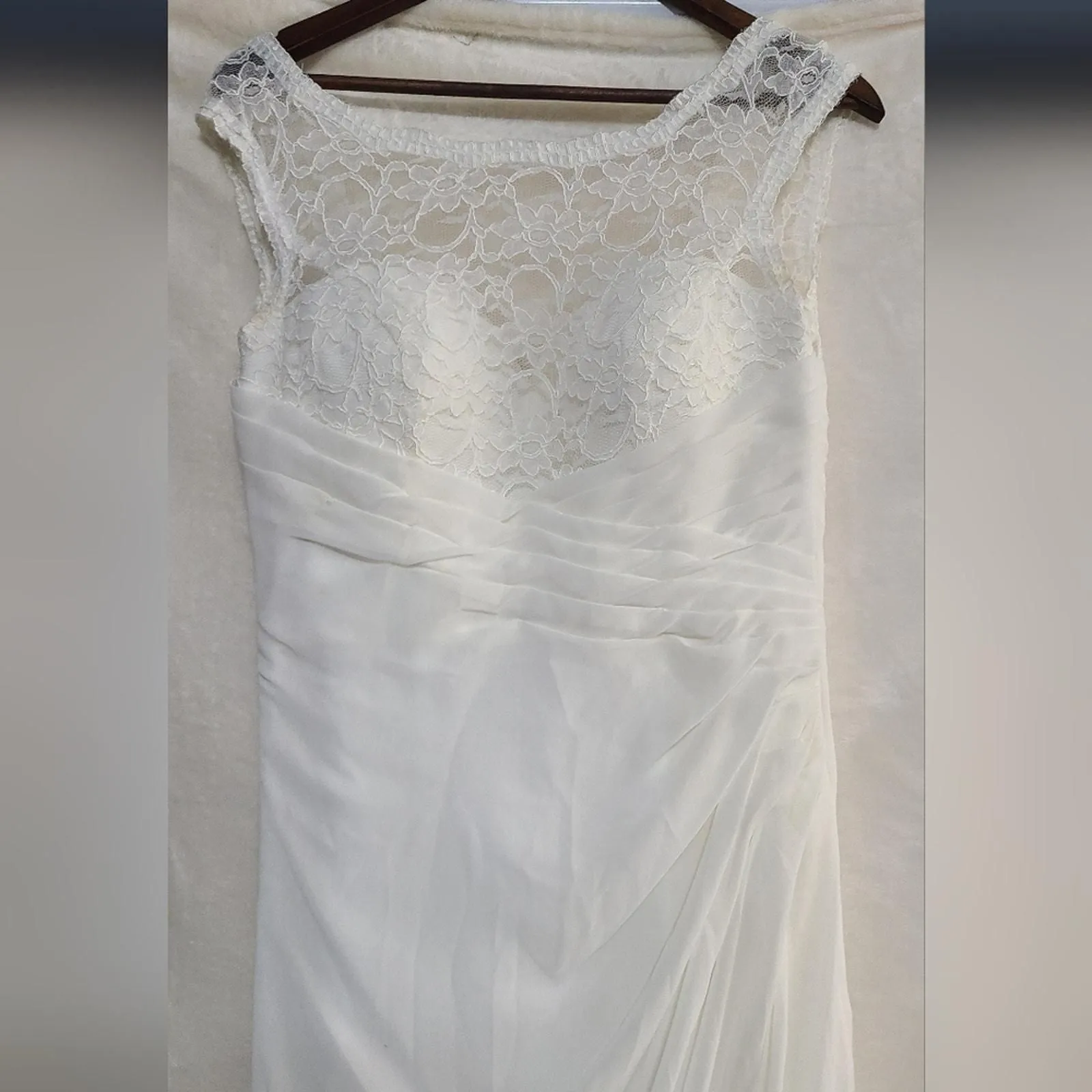 Listing Image Blurred Background