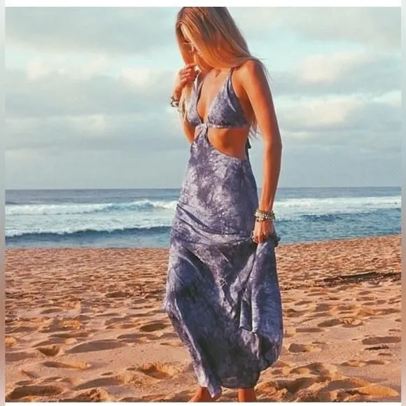 Listing Image Blurred Background