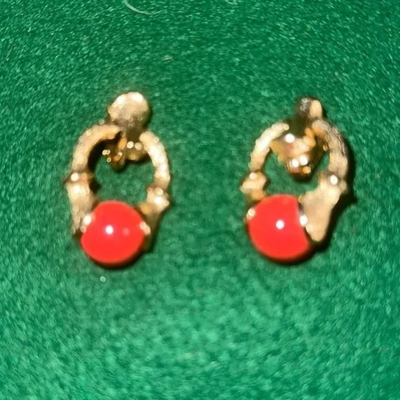Product image for Vintage gold clip on bamboo earrings