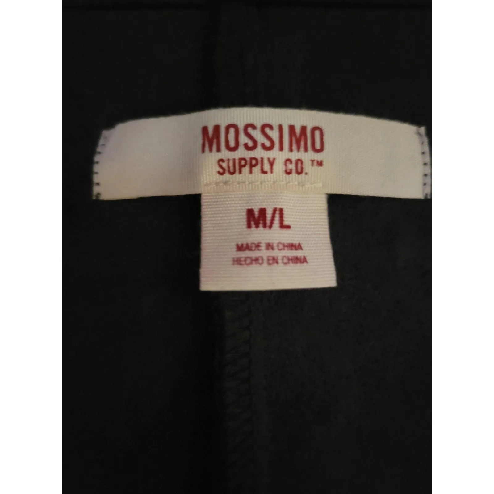 Listing Image Blurred Background