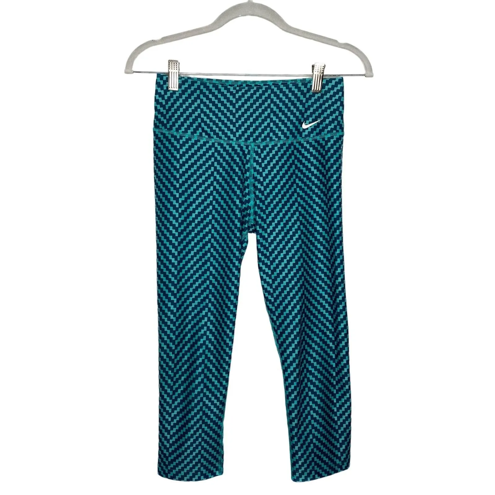 Product image for Nike Dri-Fit Legend 2.0 Training Zig Zag Capri Leggings XS Workout Pants Zigzag
