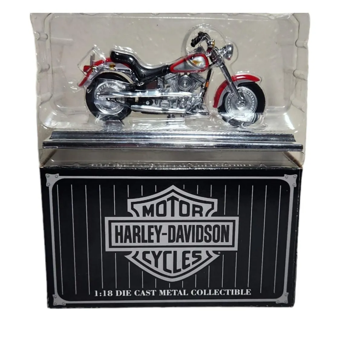 Product image for Maisto Harley-Davidson 1999 FLSTF Fat Boy 1:18 Diecast Metal Collectible New 